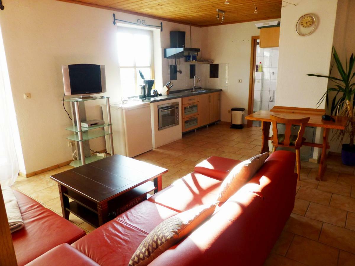 Ferienwohnung Boesch Taching am See Ngoại thất bức ảnh