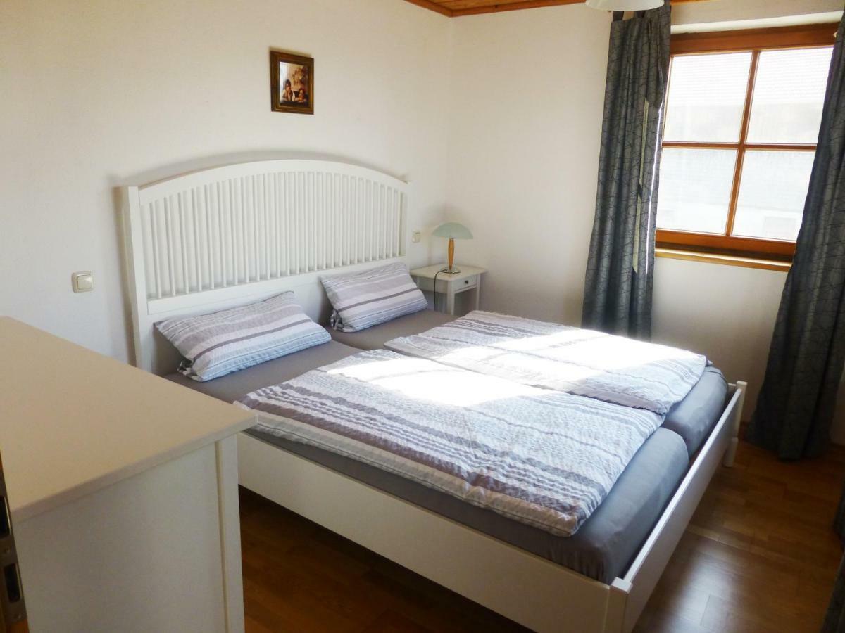 Ferienwohnung Boesch Taching am See Ngoại thất bức ảnh